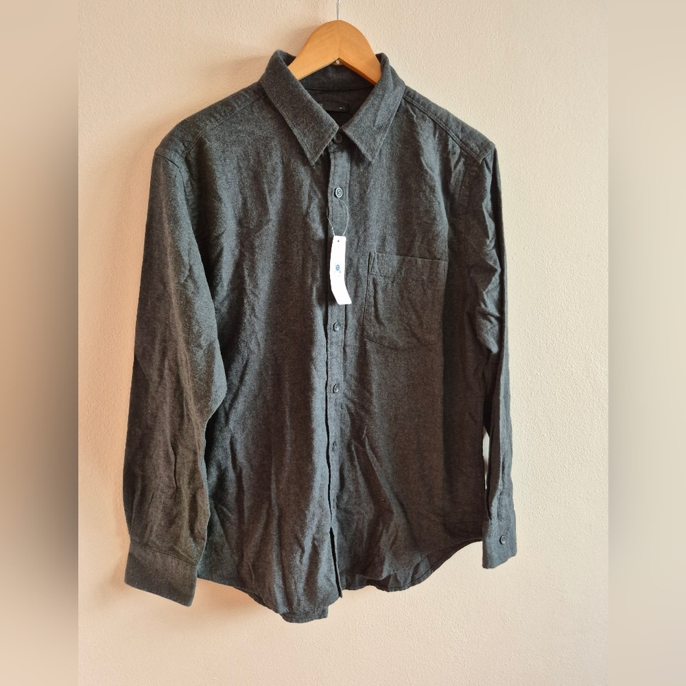 100% Cotton Grey Flannel Button Down Shirt NWT